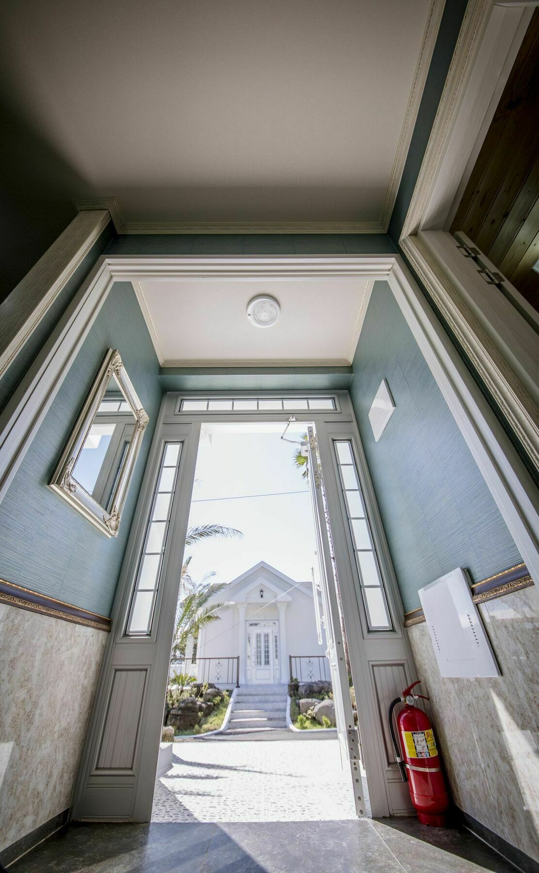Jeju Washington Pension Согвипхо Экстерьер фото